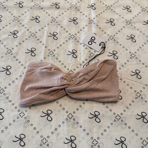 Alo Yoga NWT alosoft headband pink quartz